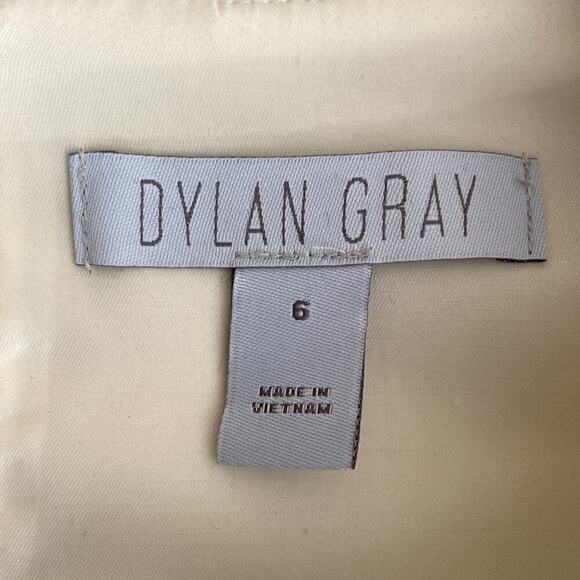 Dylan Gray ivory mini dress Long bell sleeves back keyhole button closure S 6
Ch - Picture 10 of 10